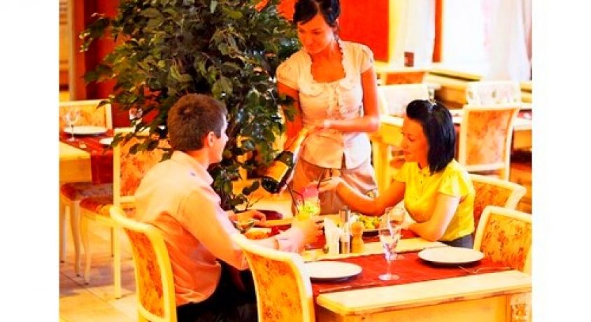 Скидка 50% на все меню кухни и безалкогольные напитки без ограничения суммы чека в ресторане «Баринъ».