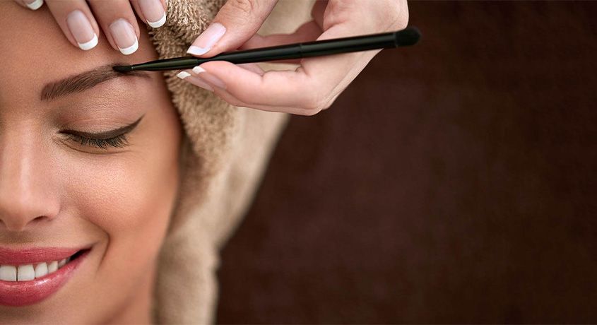Перманентный макияж бровей с анестезией за 3000 рублей в студии перманента и макияжа Ануш.