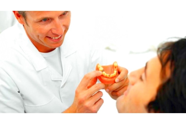 Консультация врача стоматолога-ортопеда