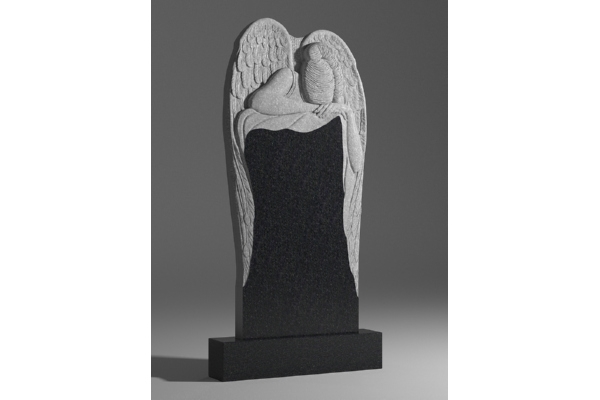 Памятник из черного мрамора «Ангел скорбящий»