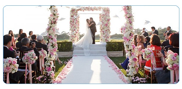 Пусть самый важный день будет идеальным и незабываемым.  Свадьба под ключ со скидкой 50% + скидка 100% на свадебного координатора от праздничного агенство «STUdia Design».